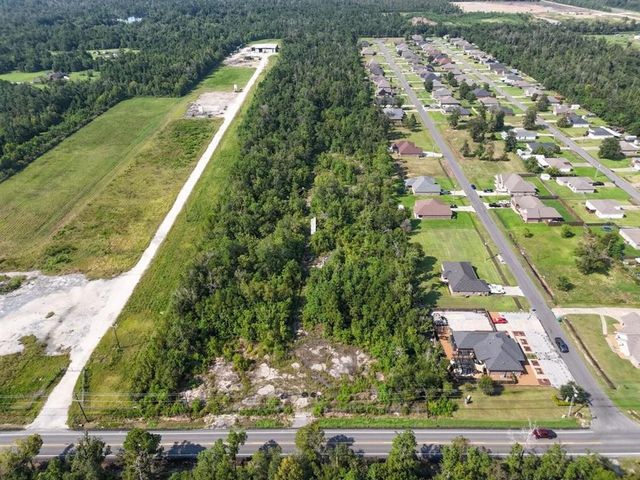 3245 E Burton Street, Sulphur, LA 70663