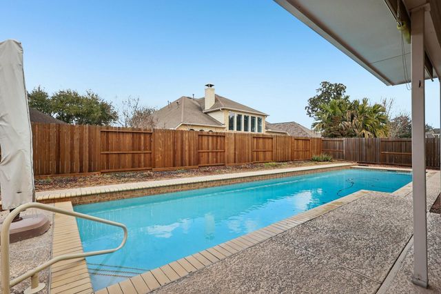 2904 Grand Shore Court, League City, TX 77573