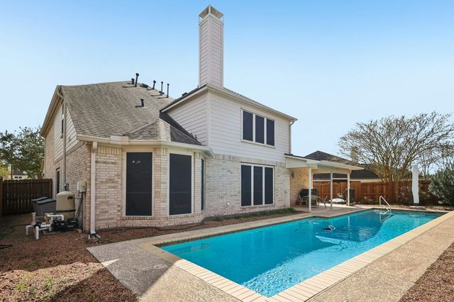 2904 Grand Shore Court, League City, TX 77573