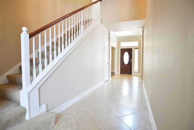 2904 Grand Shore Court, League City, TX 77573