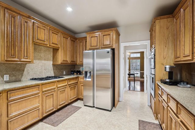 2904 Grand Shore Court, League City, TX 77573