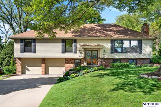 736 Leawood Drive, Omaha, NE 68154
