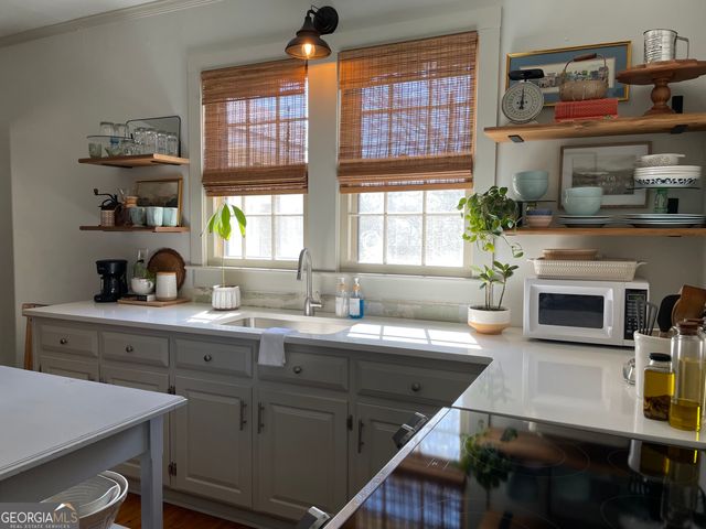 200 S Jackson Street, Hartwell, GA 30643