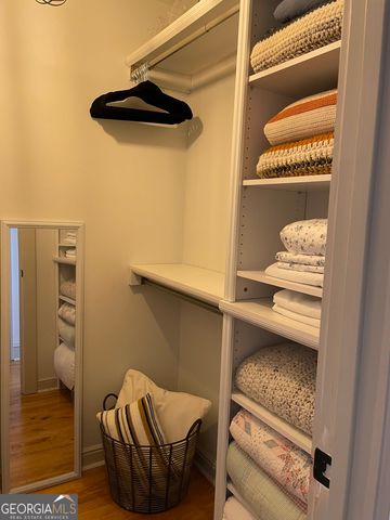 200 S Jackson Street, Hartwell, GA 30643