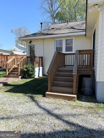 200 S Jackson Street, Hartwell, GA 30643