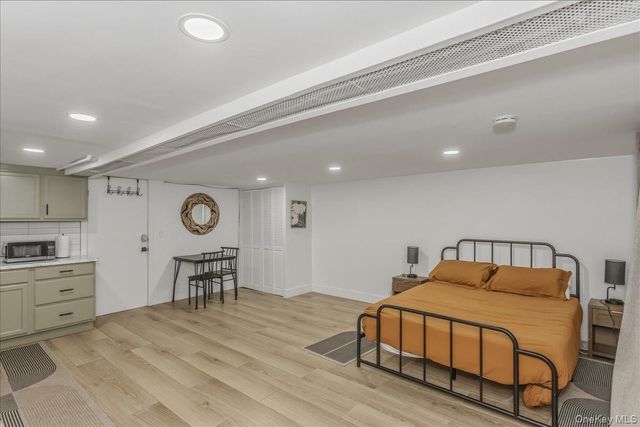 8904 Avenue J Lower, Brooklyn, NY 11236