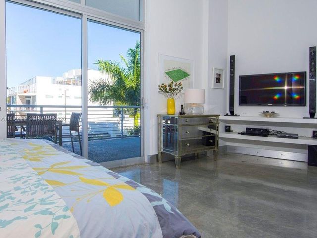 2001 Meridian Ave 414, Miami Beach, FL 33139