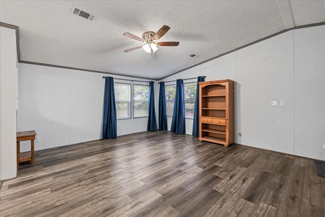 1715 Meyer Road, Beasley, TX 77417