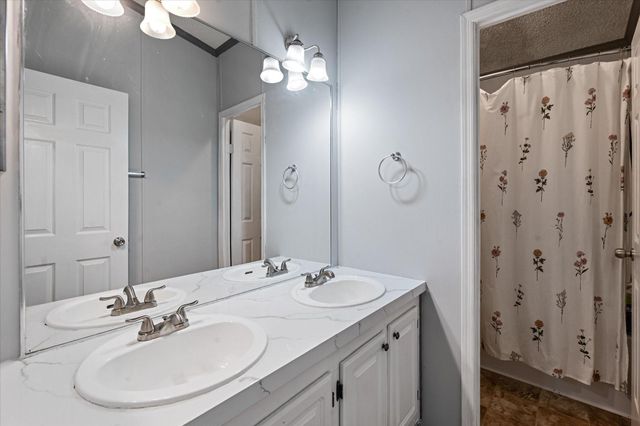 1715 Meyer Road, Beasley, TX 77417