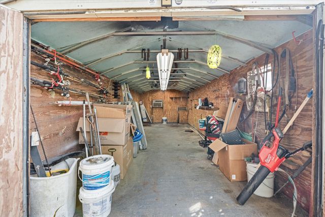 1715 Meyer Road, Beasley, TX 77417