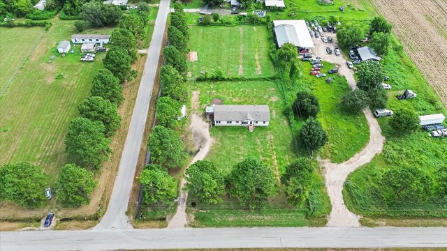 1715 Meyer Road, Beasley, TX 77417