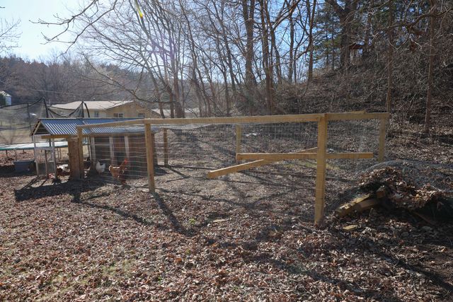 310 POWELLS Street, Crescent, IA 51526