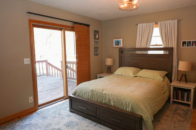 310 POWELLS Street, Crescent, IA 51526