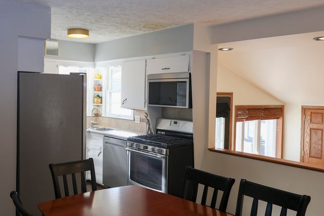 310 POWELLS Street, Crescent, IA 51526