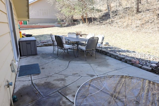 310 POWELLS Street, Crescent, IA 51526