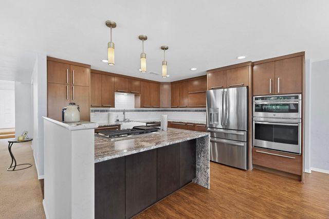 4809 14th Street NW, Albuquerque, NM 87107