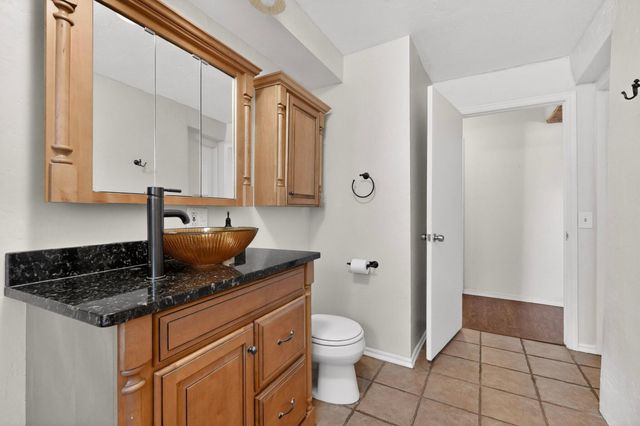4809 14th Street NW, Albuquerque, NM 87107