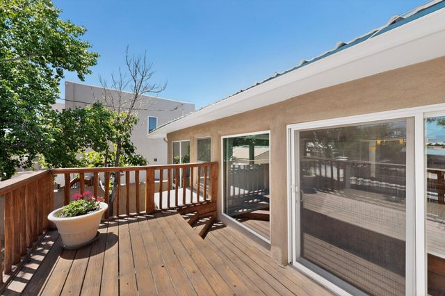 4809 14th Street NW, Albuquerque, NM 87107
