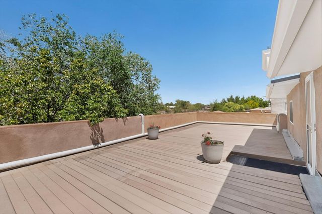 4809 14th Street NW, Albuquerque, NM 87107