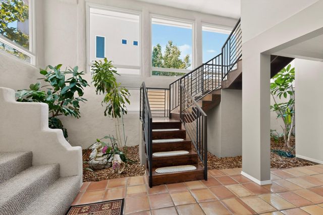4809 14th Street NW, Albuquerque, NM 87107