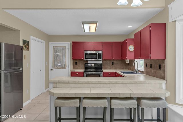 608 The Cape Boulevard, Wilmington, NC 28412