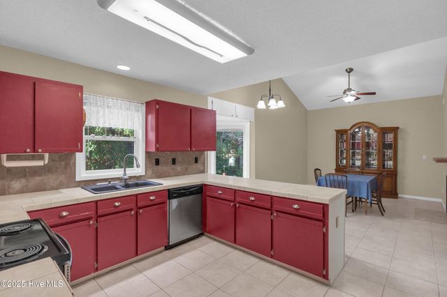 608 The Cape Boulevard, Wilmington, NC 28412