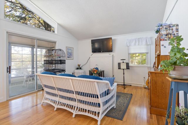 276 Varney Road, Barnstead, NH 03225
