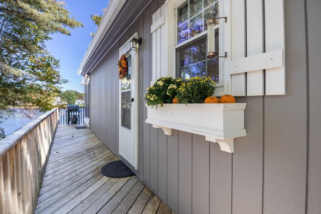 276 Varney Road, Barnstead, NH 03225