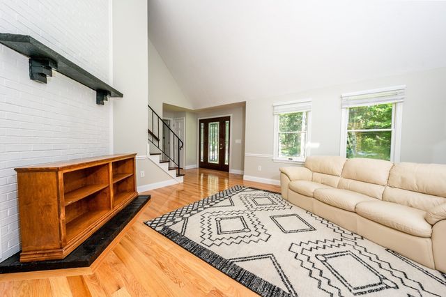 3 Popple Bottom, Sandwich, MA 02563
