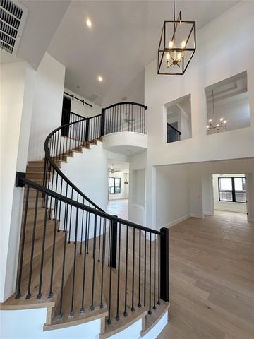 10103 Milky Way DR, Austin, TX 78730