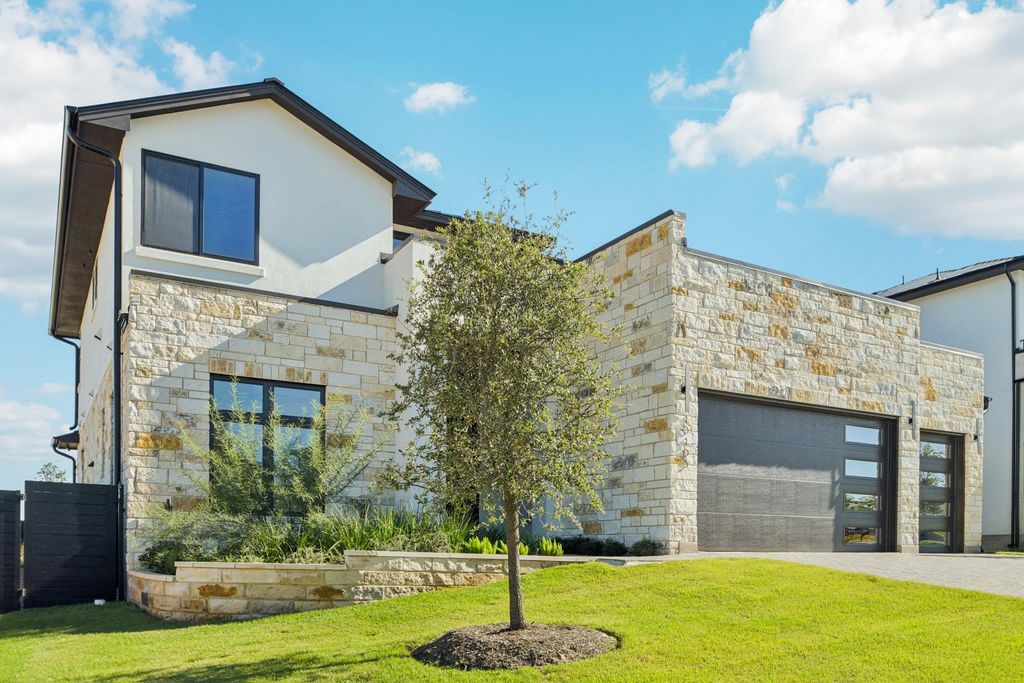 10103 Milky Way DR, Austin, TX 78730