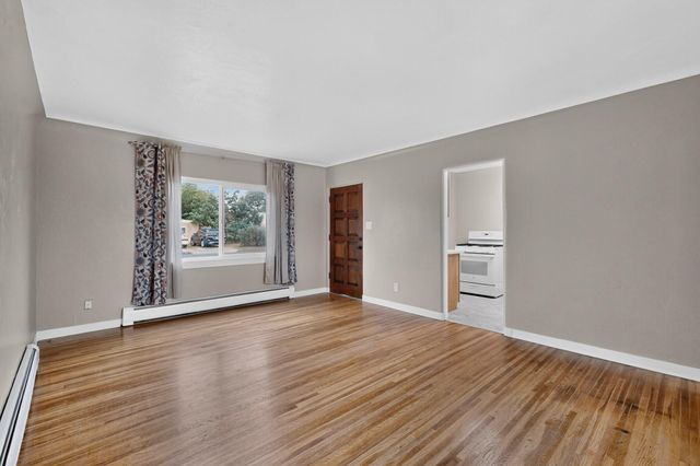 313 General Bradley Street NE, Albuquerque, NM 87123