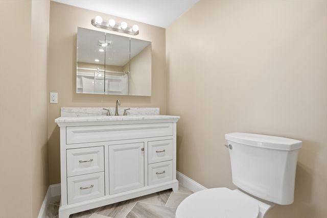 238 Brown Bear Crossing 238, Acton, MA 01718