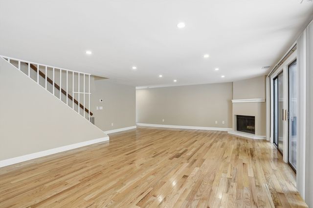 238 Brown Bear Crossing 238, Acton, MA 01718