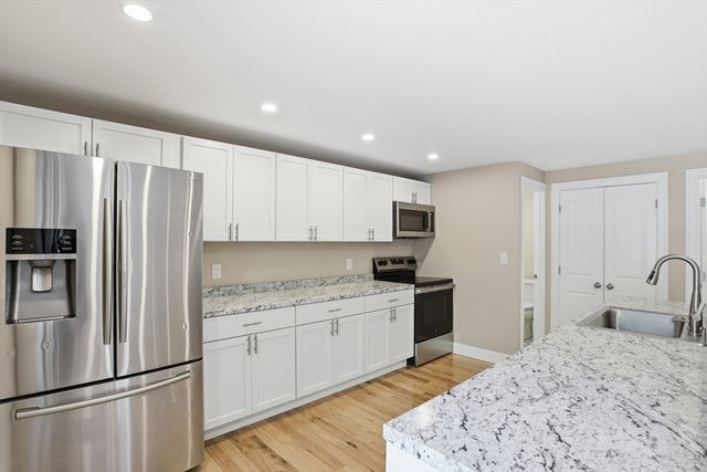 238 Brown Bear Crossing 238, Acton, MA 01718