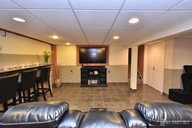 210 West Street, Union Beach, NJ 07735