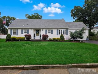 210 West Street, Union Beach, NJ 07735