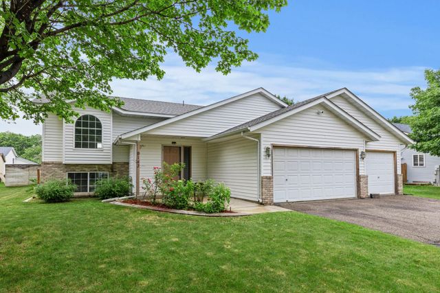 9143 Brunswick Avenue N, Brooklyn Park, MN 55443