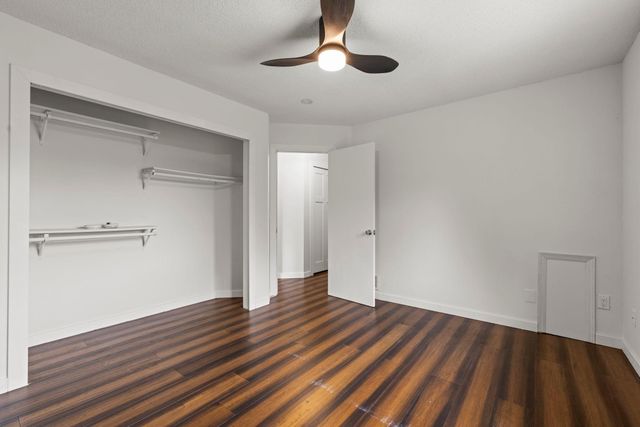 9143 Brunswick Avenue N, Brooklyn Park, MN 55443