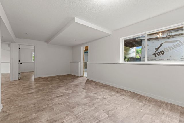 9143 Brunswick Avenue N, Brooklyn Park, MN 55443