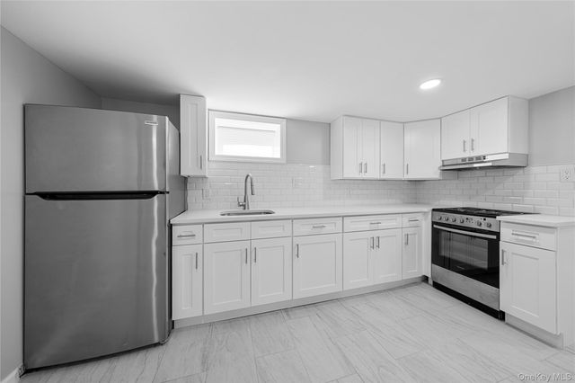 67 Ohio Avenue, Medford, NY 11763