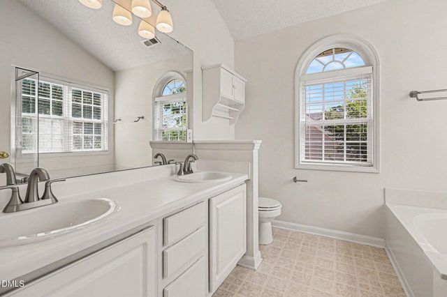 8709 Blakehurst Drive, Raleigh, NC 27617