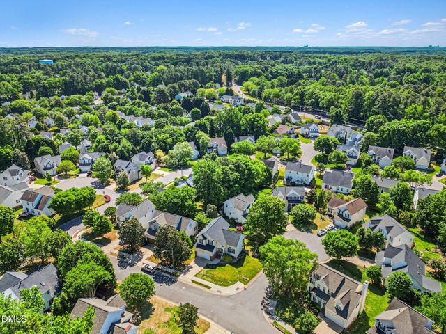 8709 Blakehurst Drive, Raleigh, NC 27617