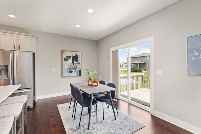 825 NE Jaguar Lane, Waukee, IA 50263