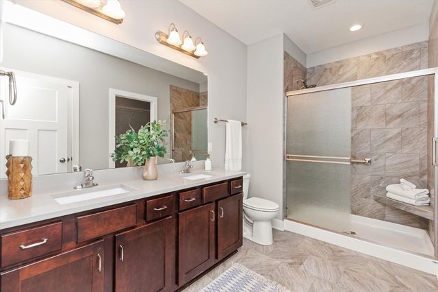 825 NE Jaguar Lane, Waukee, IA 50263