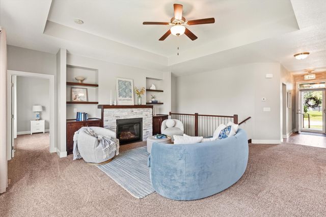 825 NE Jaguar Lane, Waukee, IA 50263