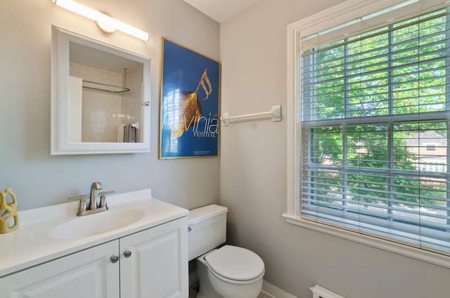 550 Sheridan Road, Highland Park, IL 60035