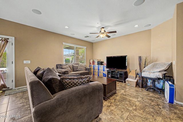 7171 S SINOVA Court, Gilbert, AZ 85298