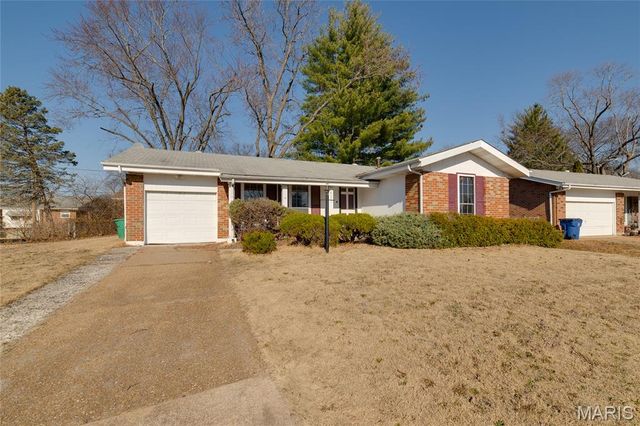 4377 Varano Drive, St Louis, MO 63033