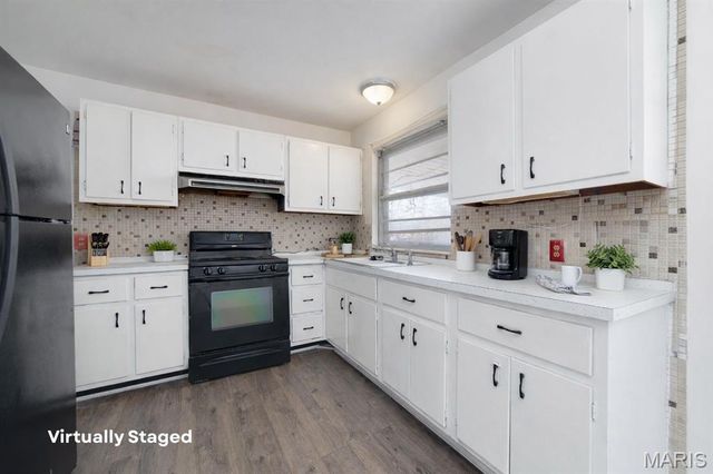 4377 Varano Drive, St Louis, MO 63033